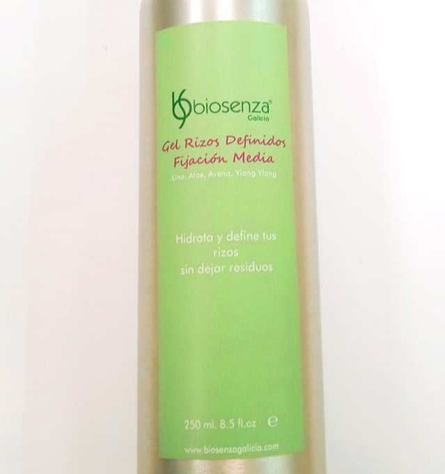 Foto de GEL DE RIZOS DEFINIDOS BASE LINO 250 ML BIOSENZA